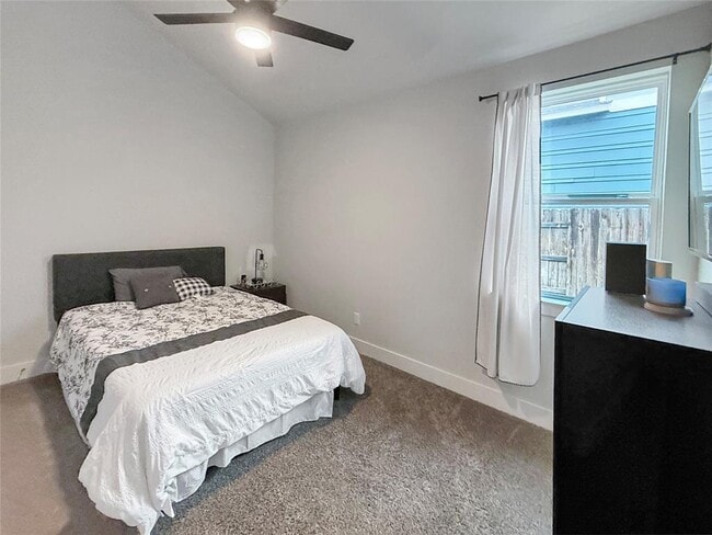 Building Photo - 11216 Charger Wy