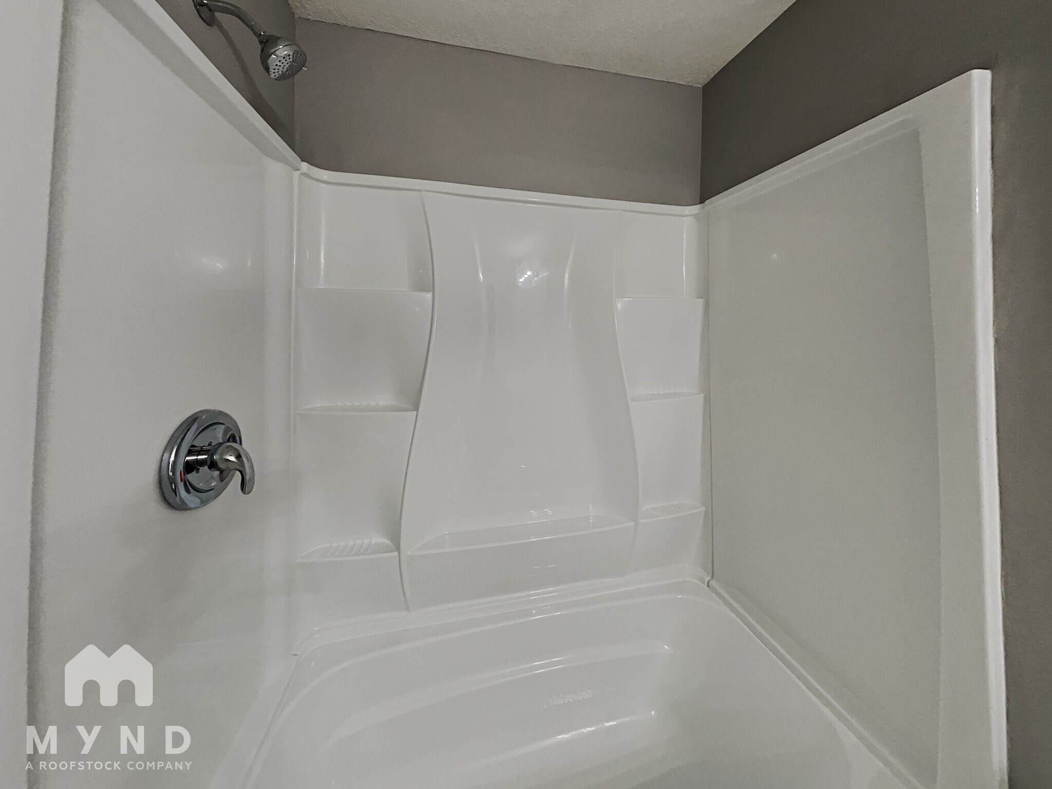 Building Photo - 908 Hubbel Rd