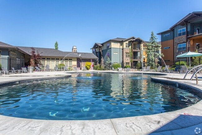 Building Photo - The Madison Courtyard