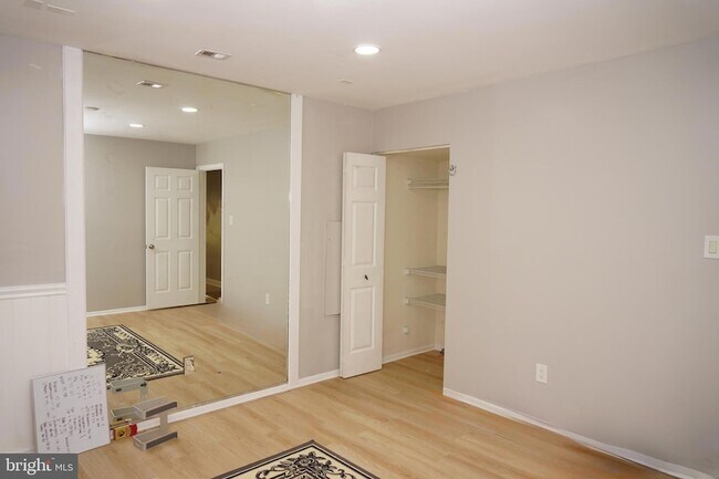 Building Photo - 8 Cross Falls Cir