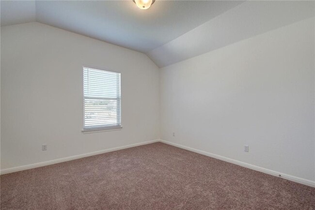 Building Photo - 113 Meadow Wood Cv