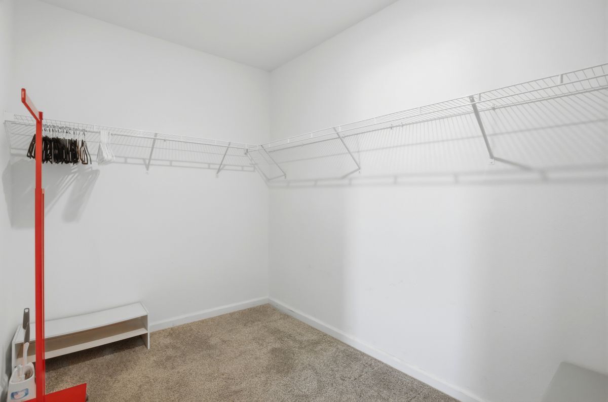 Building Photo - 740 Trotters Dr