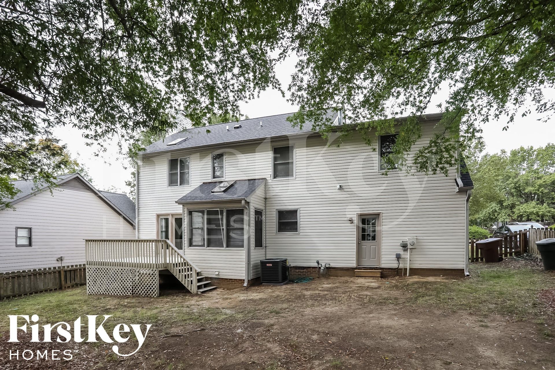 Building Photo - 4905 Chimney Springs Dr