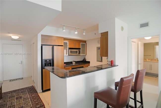 Building Photo - 325 S Biscayne Blvd