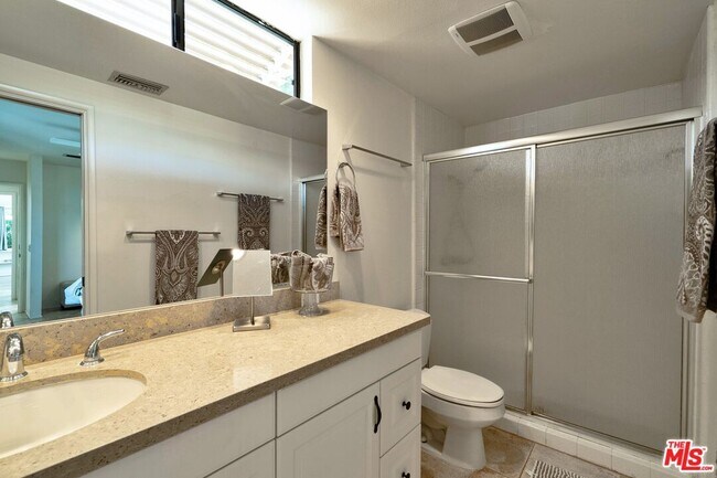 Building Photo - 73415 Royal Palm Dr