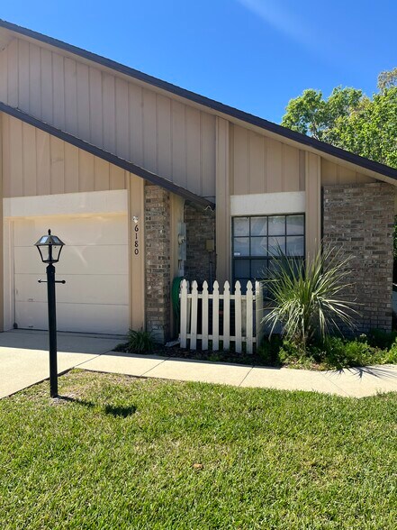 Primary Photo - 6180 Olympic Ct