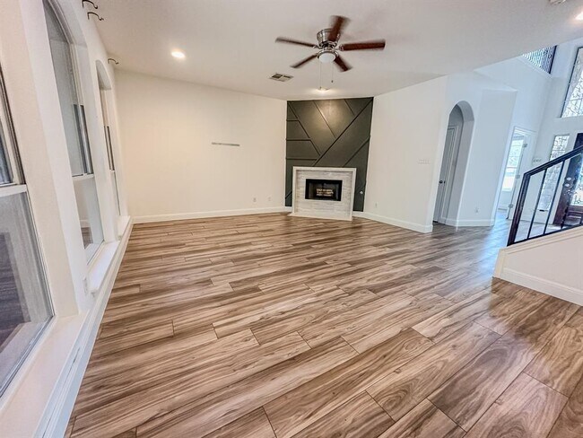 Building Photo - 2413 Catamaran Cove