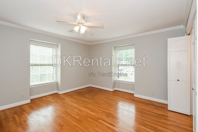Building Photo - 1176 Hampton Hall Dr NE