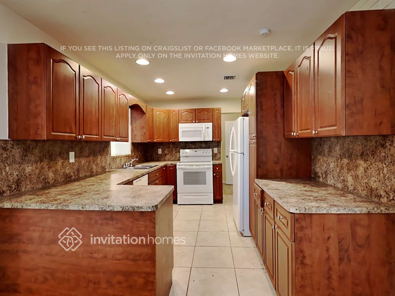 Building Photo - 6980 SW 30th St