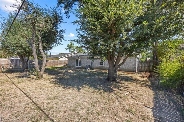 Building Photo - 1237 N Knowles Dr