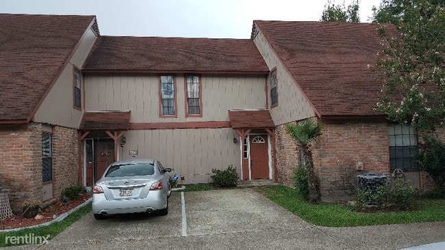 Primary Photo - 3 br, 2 bath Condo - 4123 Loire Dr. B Unit B