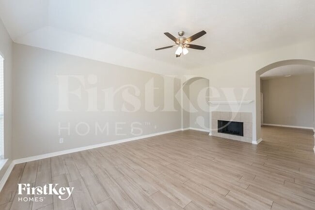Building Photo - 23522 Goldking Cross Ct
