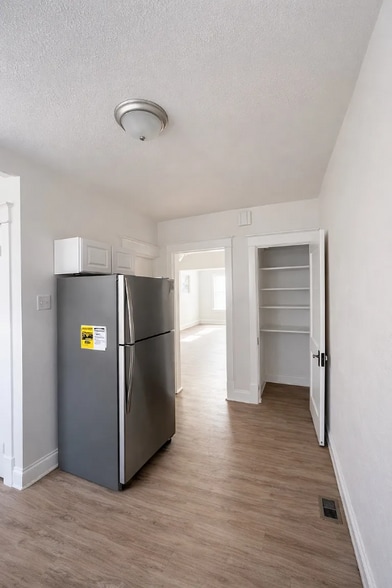 Building Photo - 5335 Bancroft Ave