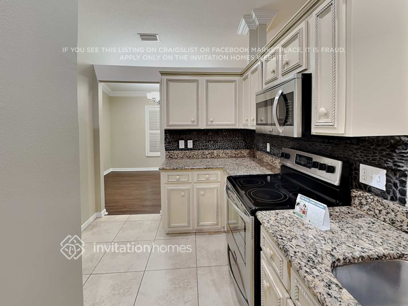 Building Photo - 6647 Clair Shore Dr