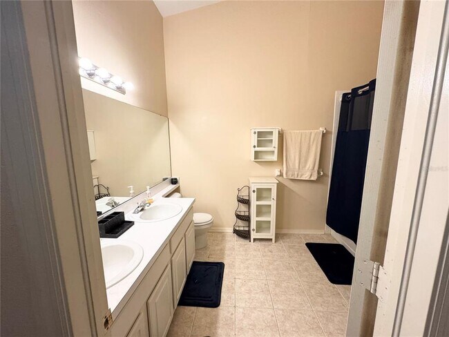Building Photo - 2246 Lake Woodberry Cir