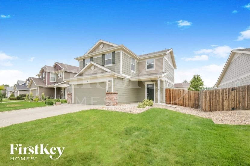 Building Photo - 892 Willow Dr