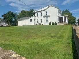 Building Photo - 328 W High St