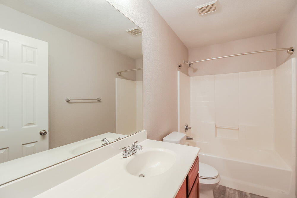 Building Photo - 745 Poncho Ln