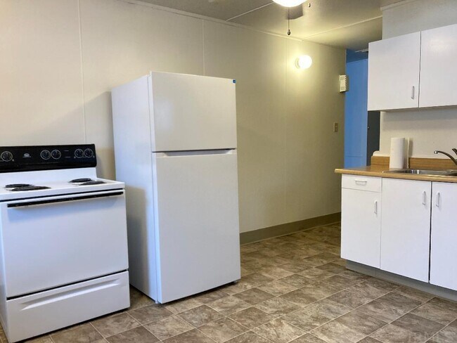 Building Photo - 2707 Princeton Ave