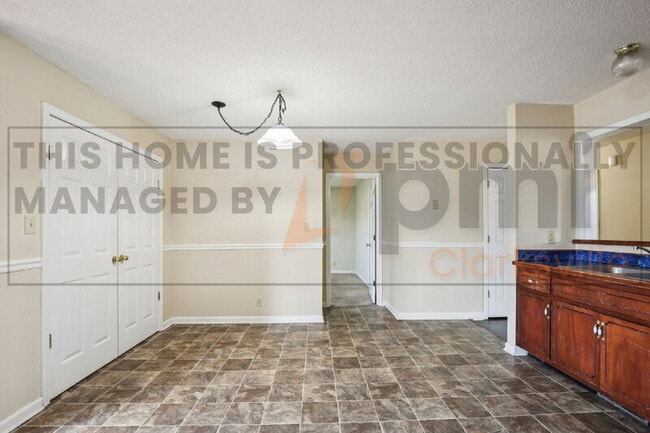 Building Photo - 283 Audrea Ln