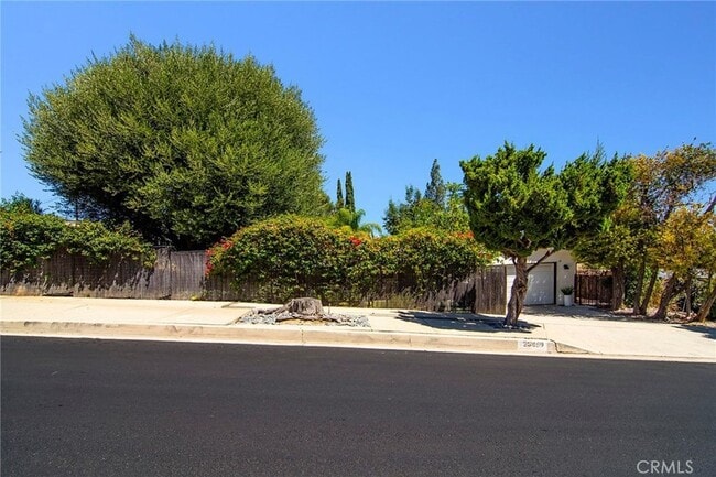 Building Photo - 20459 Tiara St