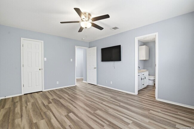 Building Photo - 655 Rattler Bluff