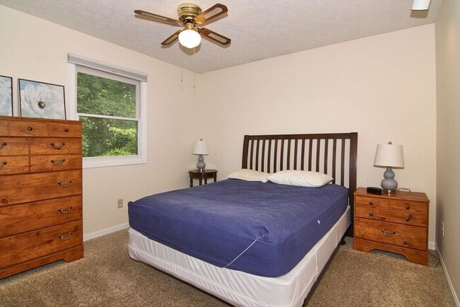 Building Photo - Furnished Home Blocks from Butler University!