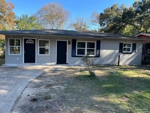 Building Photo - 8630 Sonnyboy Ln