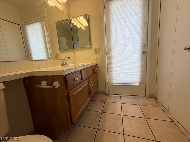 Building Photo - 9509 Swan Bay Dr