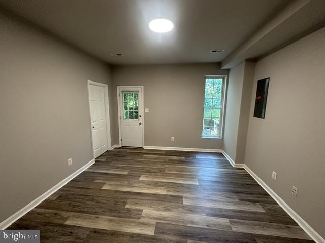 Building Photo - 843 Fairview Village Ct