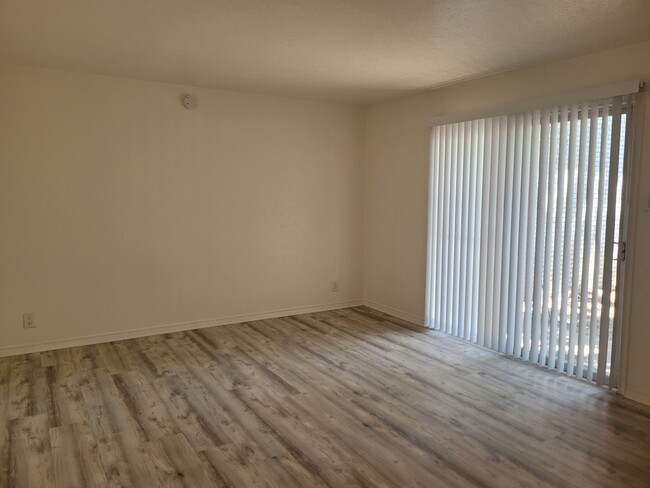1 bd 1 bth - Royale Orleans