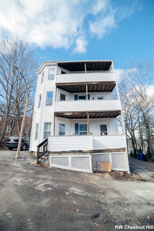 Building Photo - 10 Duffley Ct