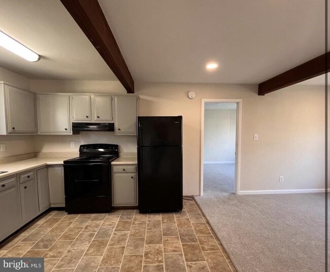 Building Photo - 6811 Wild Turkey Dr