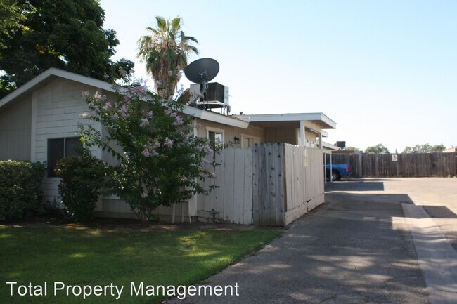Building Photo - 2 br, 1 bath House - 2501 W. Victor