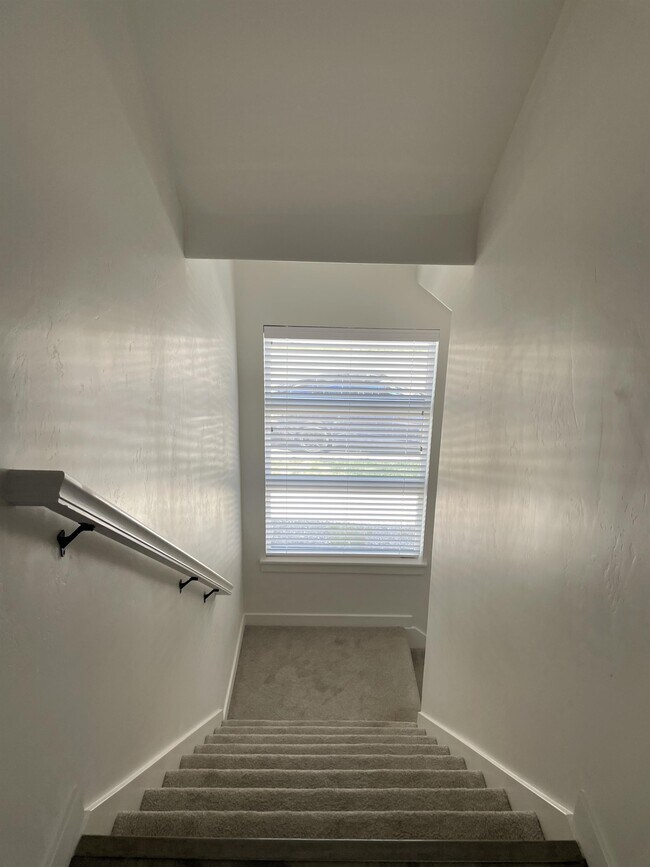 Building Photo - 517 S 1080 W