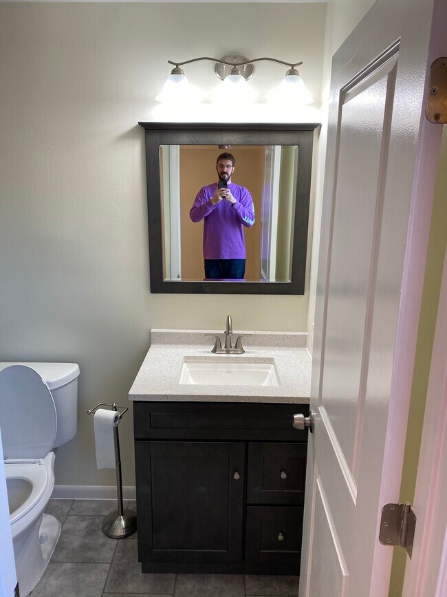 Building Photo - 7681 Brams Hill Dr