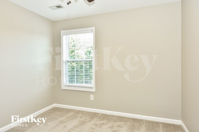 Building Photo - 3707 Wind Mill Ct