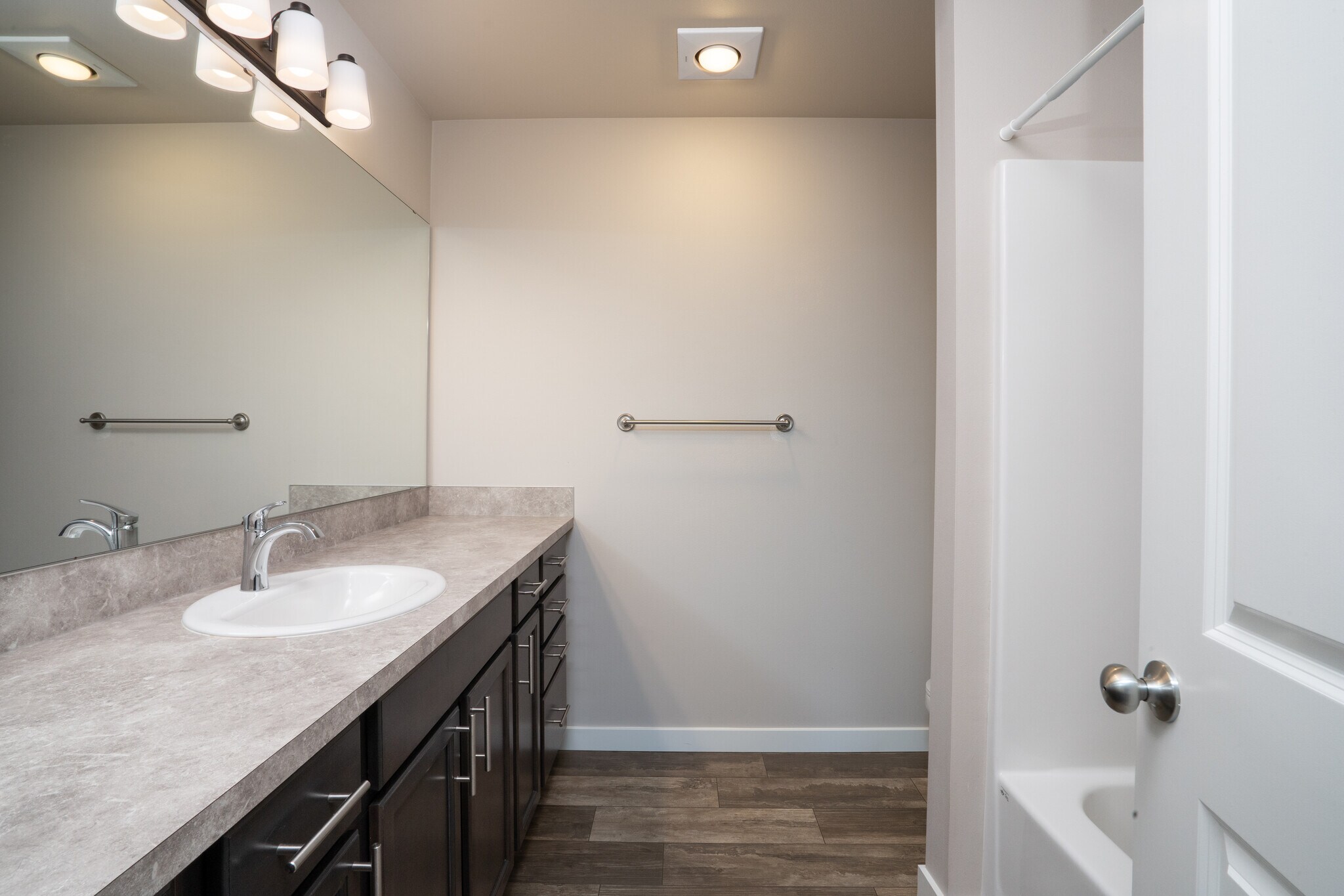 Building Photo - 604 F and S Grade Rd