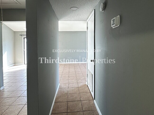 Building Photo - 4711 San Jose Village Ct