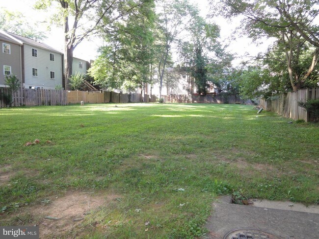 Building Photo - 4905 Tibbitt Ln