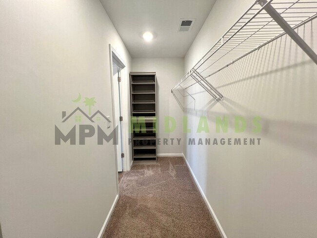 Building Photo - 333 Canary Grass Ct
