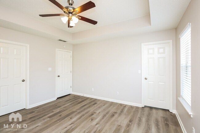 Building Photo - 707 Denver Ct