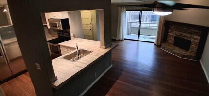 Building Photo - 5200 Martel Ave