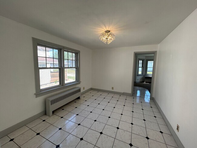 Building Photo - 1701 2nd St