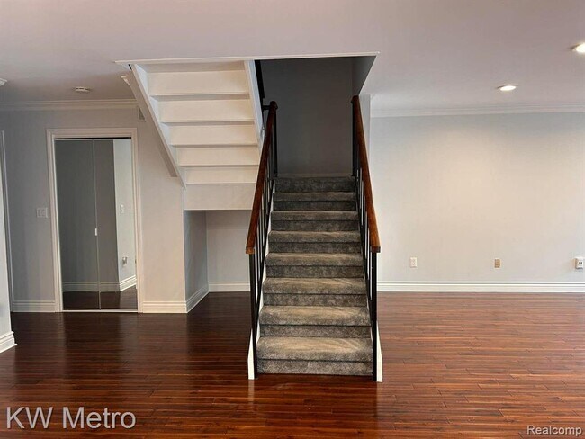 Building Photo - 6168 Palomino Ct