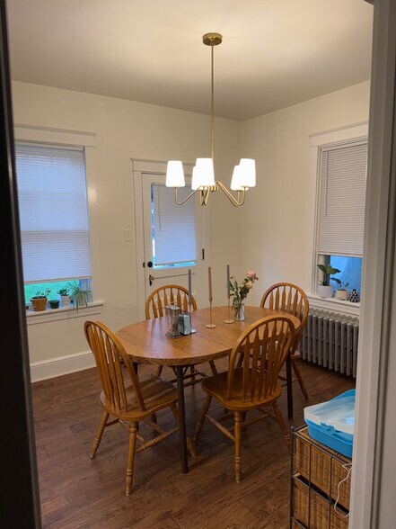 Dining Room - 81 S Pearl St