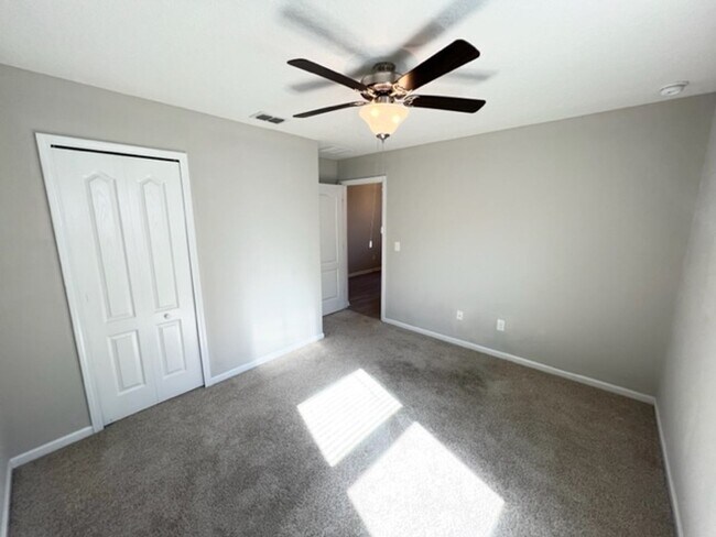 Building Photo - Introducing this stunning 4-bedroom, 2-bat...