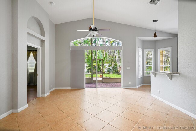 Building Photo - 6020 Spring Lake Terrace