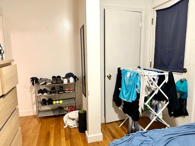 Building Photo - 223 Summer St