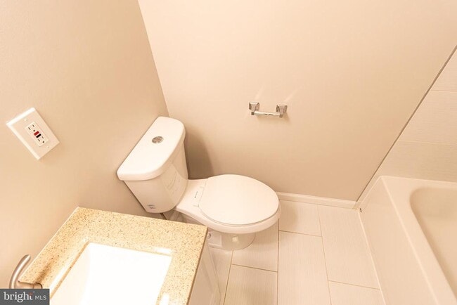 Building Photo - 6558 Gildar St